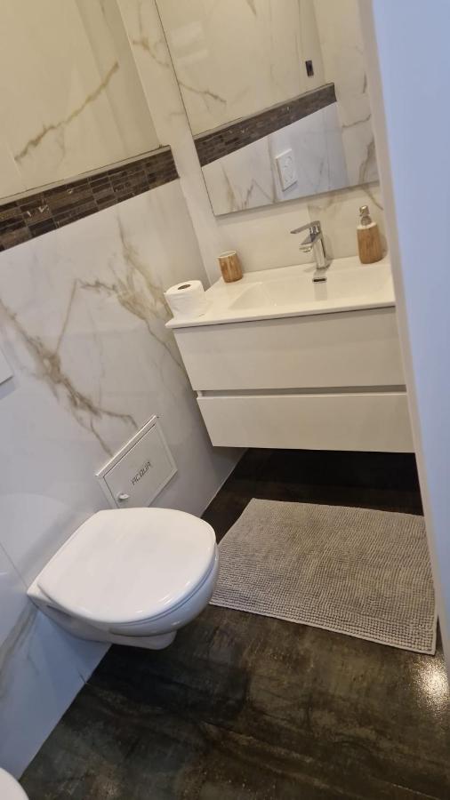 Luxury Suite Mimi Барі Екстер'єр фото