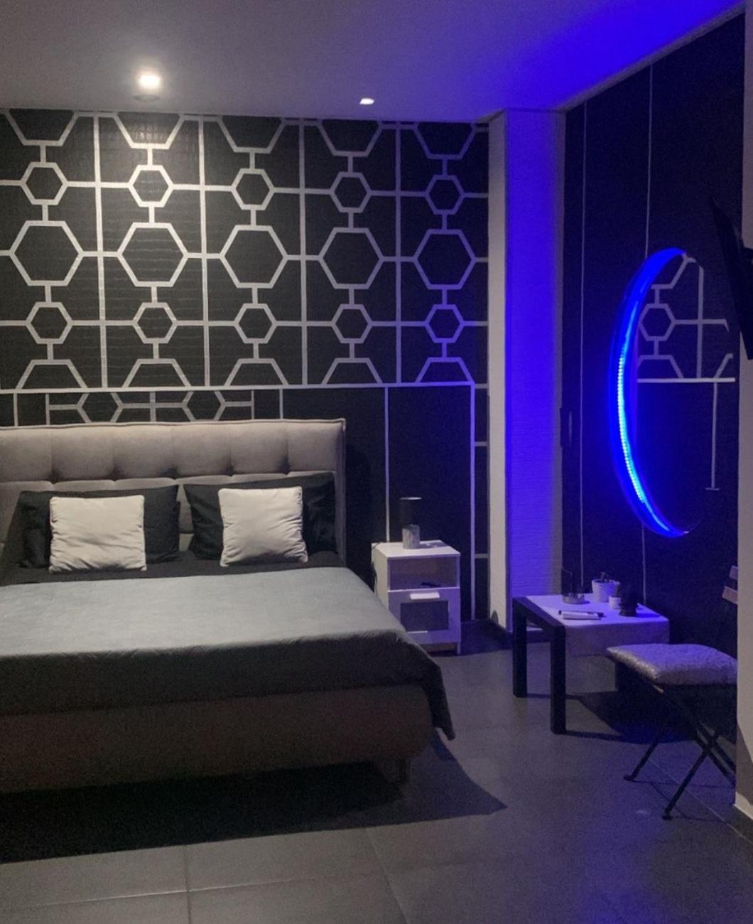 Luxury Suite Mimi Барі Екстер'єр фото