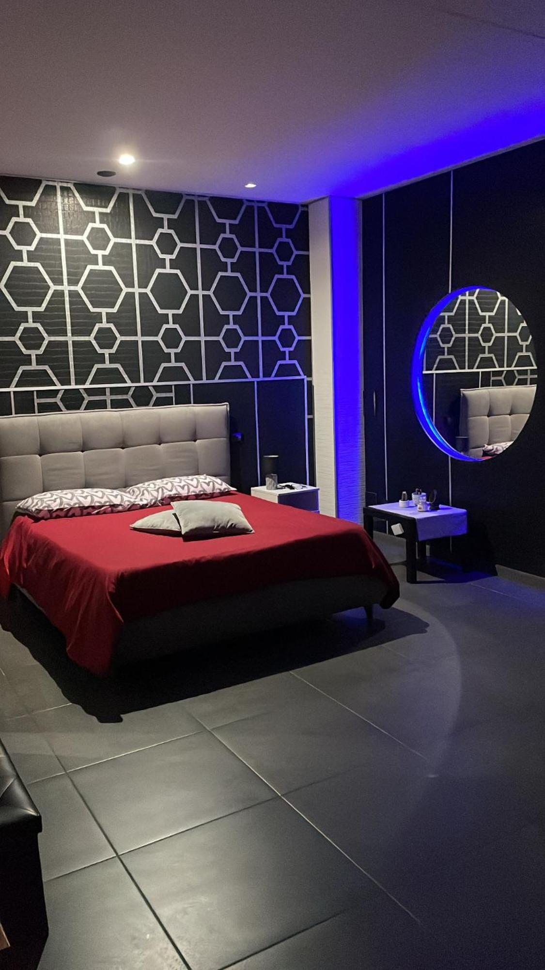 Luxury Suite Mimi Барі Екстер'єр фото